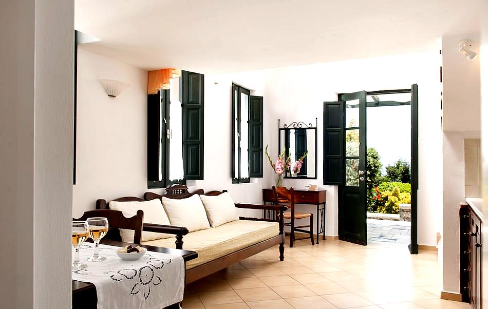 Anthonas Apartments